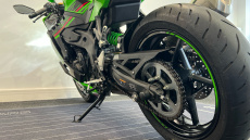 Kawasaki Ninja Zx 4 ZX400SRFNN (24MY)
